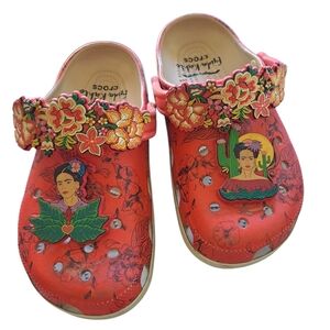 Frida Kahlo Crocs Red Sz 6